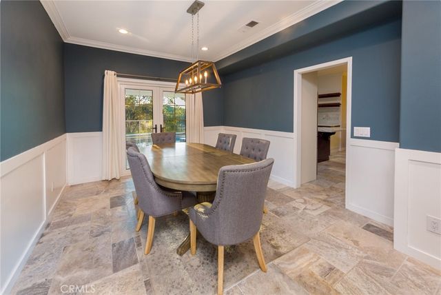 22324 Circle J Ranch Road, Saugus, CA 91350