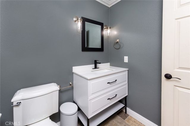 22324 Circle J Ranch Road, Saugus, CA 91350