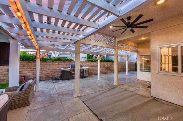 22324 Circle J Ranch Road, Saugus, CA 91350