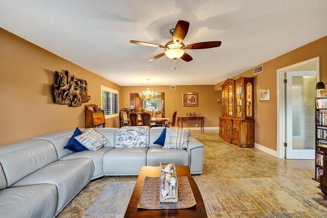 2210 SW 92ND Terrace 2702, Davie, FL 33324