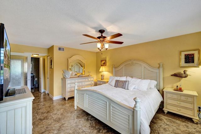 2210 SW 92ND Terrace 2702, Davie, FL 33324