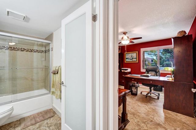 2210 SW 92ND Terrace 2702, Davie, FL 33324