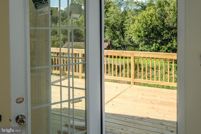 80 POPLAR VIEW RD, Front Royal, VA 22630