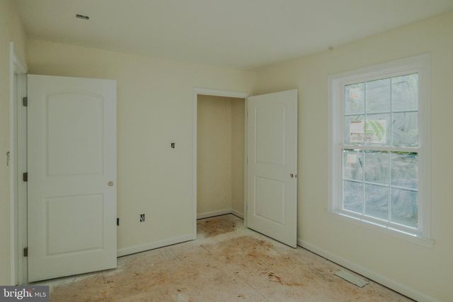 80 POPLAR VIEW RD, Front Royal, VA 22630