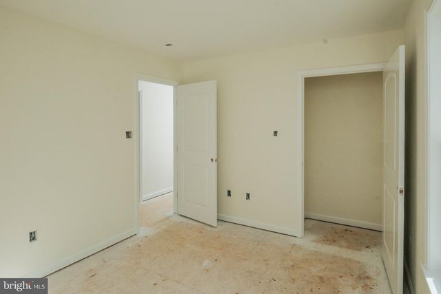80 POPLAR VIEW RD, Front Royal, VA 22630