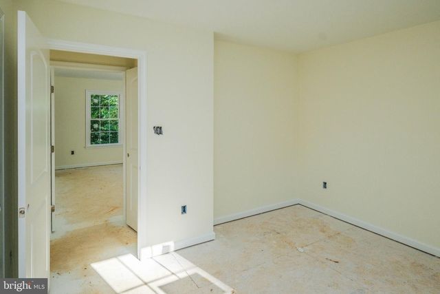 80 POPLAR VIEW RD, Front Royal, VA 22630