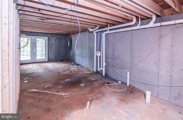 80 POPLAR VIEW RD, Front Royal, VA 22630