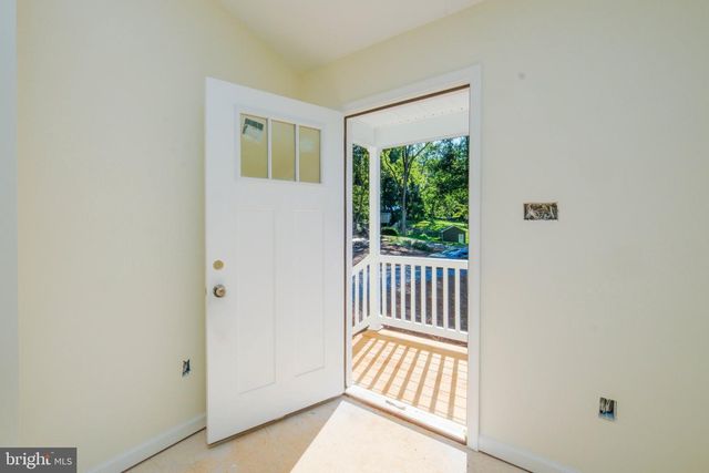 80 POPLAR VIEW RD, Front Royal, VA 22630