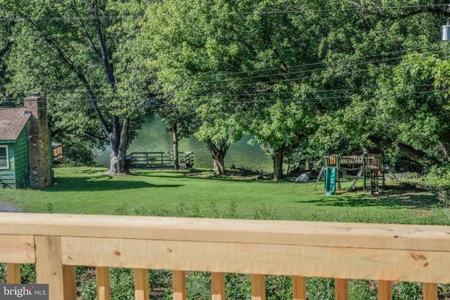 80 POPLAR VIEW RD, Front Royal, VA 22630