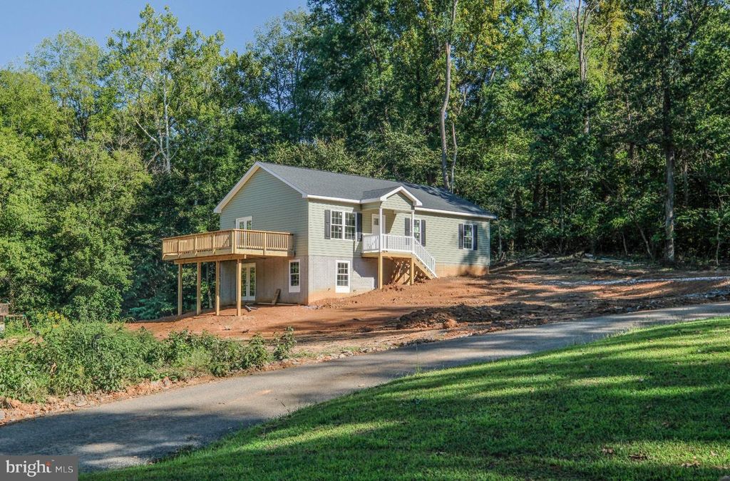 80 POPLAR VIEW RD, Front Royal, VA 22630