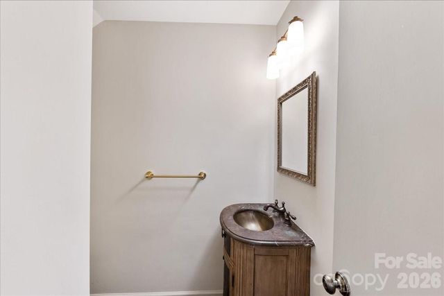 3500 Colony Road J, Charlotte, NC 28211