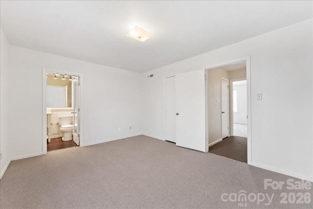 3500 Colony Road J, Charlotte, NC 28211