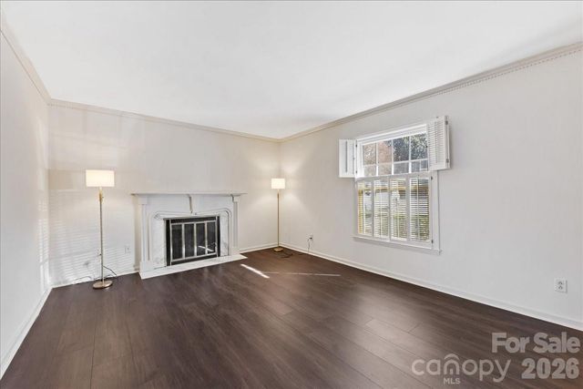 3500 Colony Road J, Charlotte, NC 28211