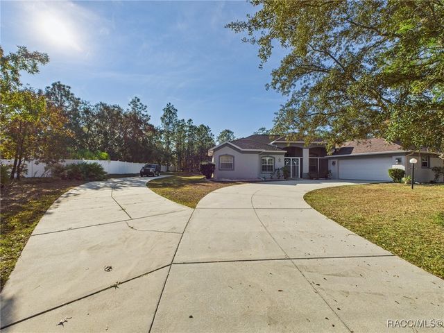 5246 W Piute Drive, Beverly Hills, FL 34465