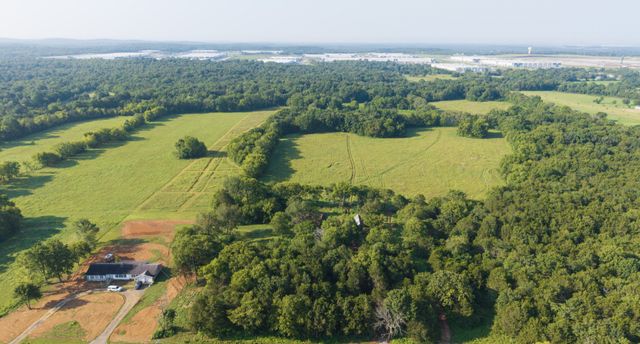 2360 Vesta Road, Lebanon, TN 37090