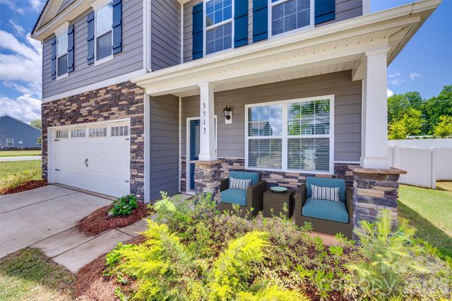 3513 Sycamore Crossing Court, Mount Holly, NC 28120