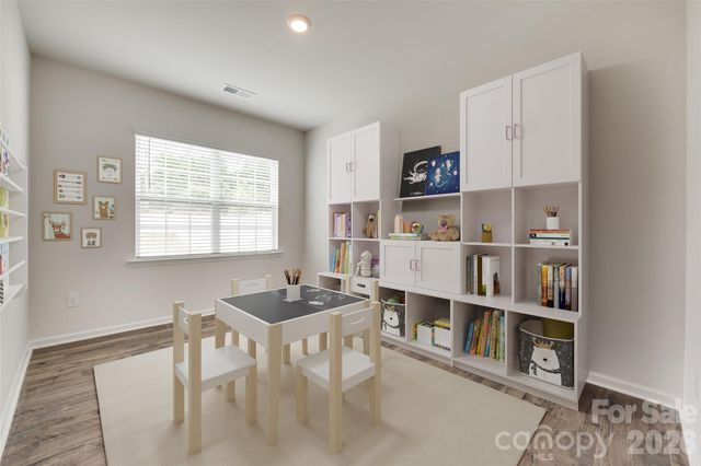 3513 Sycamore Crossing Court, Mount Holly, NC 28120