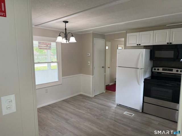 18 Pleasant Trail, Killingworth, CT 06419