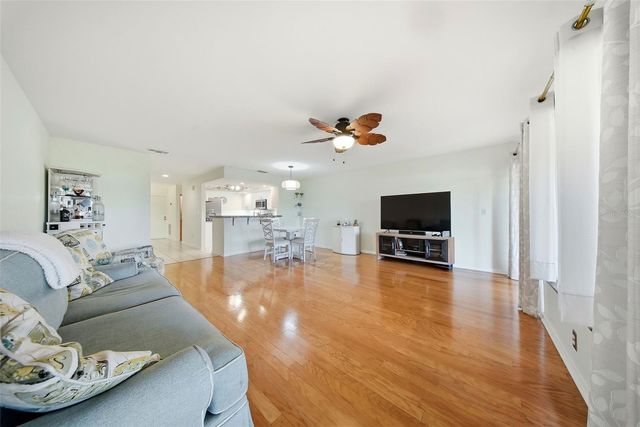 9100 PARK BOULEVARD 6, Seminole, FL 33777