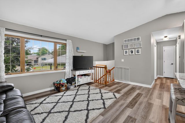4340 57th Street NW, Rochester, MN 55901