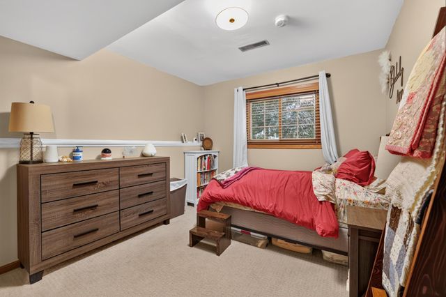 4340 57th Street NW, Rochester, MN 55901