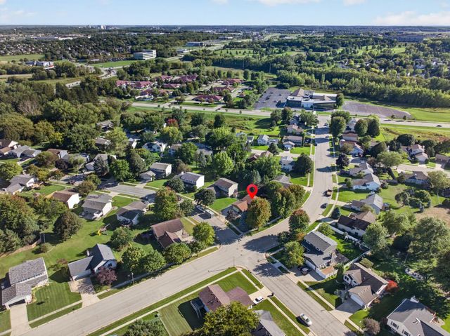 4340 57th Street NW, Rochester, MN 55901