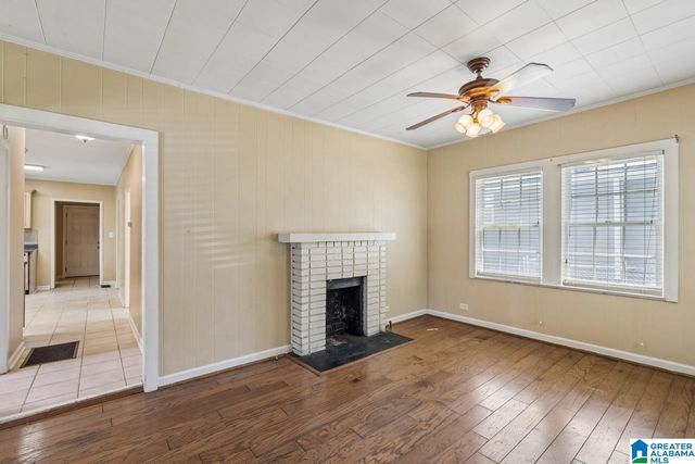 2015 30TH AVENUE N, Hueytown, AL 35023