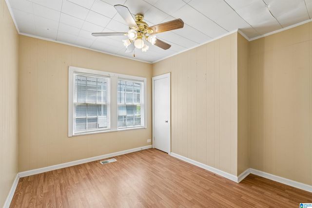 2015 30TH AVENUE N, Hueytown, AL 35023