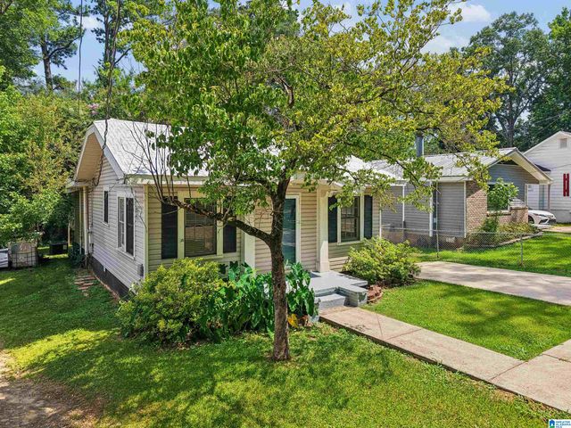 2015 30TH AVENUE N, Hueytown, AL 35023