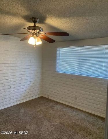 2842 N Eastgate Drive, Tucson, AZ 85712