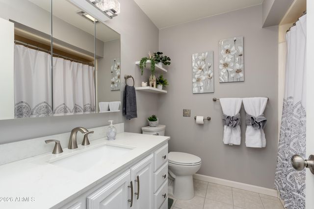 16846 N MEADOW PARK Drive, Sun City, AZ 85351