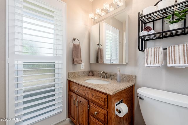 16846 N MEADOW PARK Drive, Sun City, AZ 85351