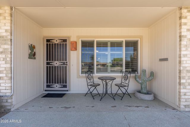16846 N MEADOW PARK Drive, Sun City, AZ 85351
