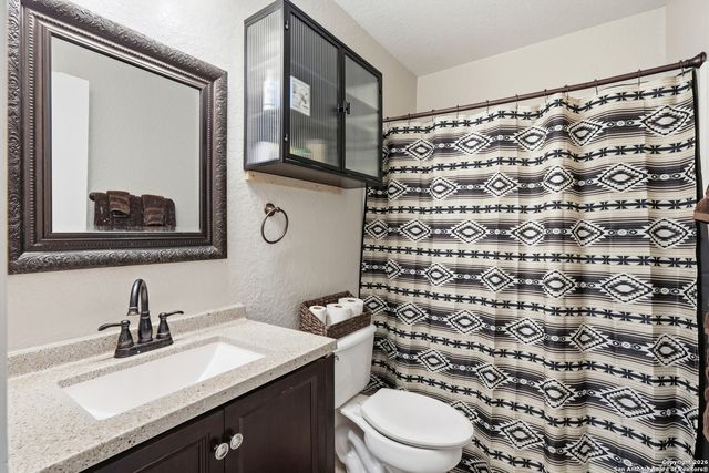 814 Inks Farm, San Antonio, TX 78228