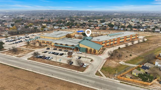 814 Inks Farm, San Antonio, TX 78228