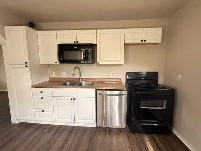 8432 Garland Street, Houston, TX 77017