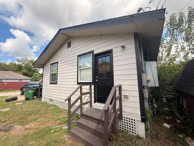 8432 Garland Street, Houston, TX 77017