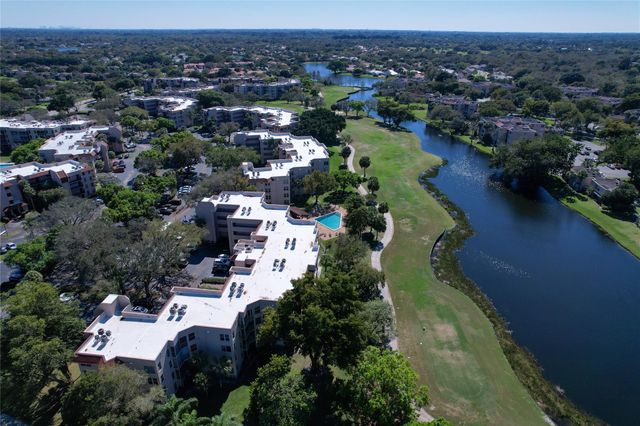 1831 S Sabal Palm Drive 105, Davie, FL 33324