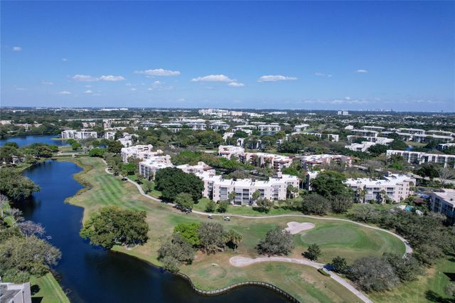 1831 S Sabal Palm Drive 105, Davie, FL 33324