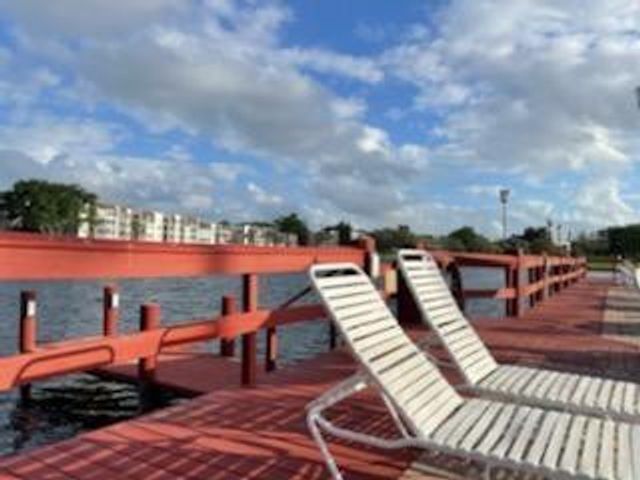 1831 S Sabal Palm Drive 105, Davie, FL 33324