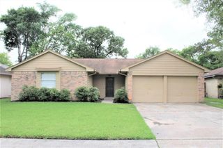 5810 Fallengate Drive, Spring, TX 77373