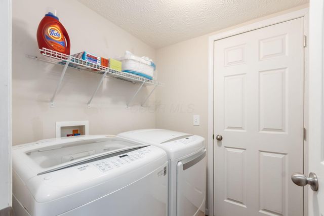 9325 Cliff Springs Trail, Columbus, OH 43240