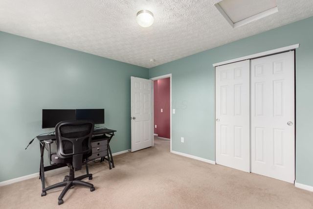 9325 Cliff Springs Trail, Columbus, OH 43240