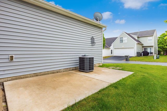 9325 Cliff Springs Trail, Columbus, OH 43240