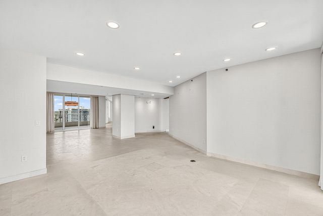 3740 S Ocean Boulevard 1102, Highland Beach, FL 33487