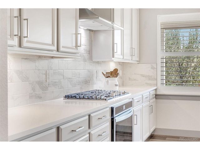 9352 Yucca Way, Arvada, CO 80007