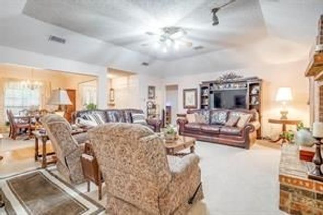 6749 Ridgewood Drive, North Richland Hills, TX 76182