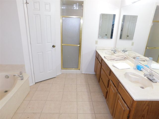6749 Ridgewood Drive, North Richland Hills, TX 76182