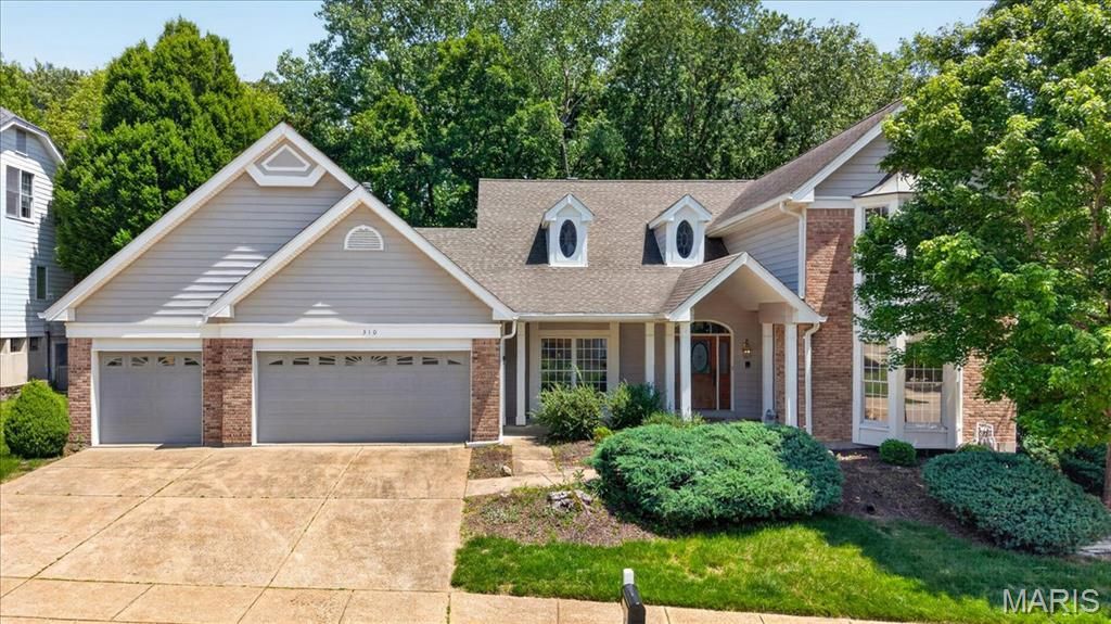 310 Berry Bush Court, Wildwood, MO 63011