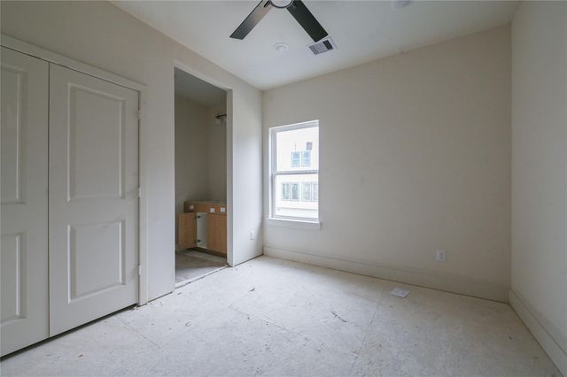 14113A Bridgeport, Houston, TX 77047
